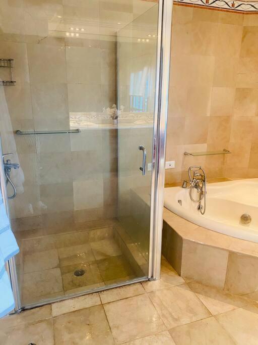 Malecon Vista Mar Habitacion Privada Larimar, 聖多明哥 外观 照片