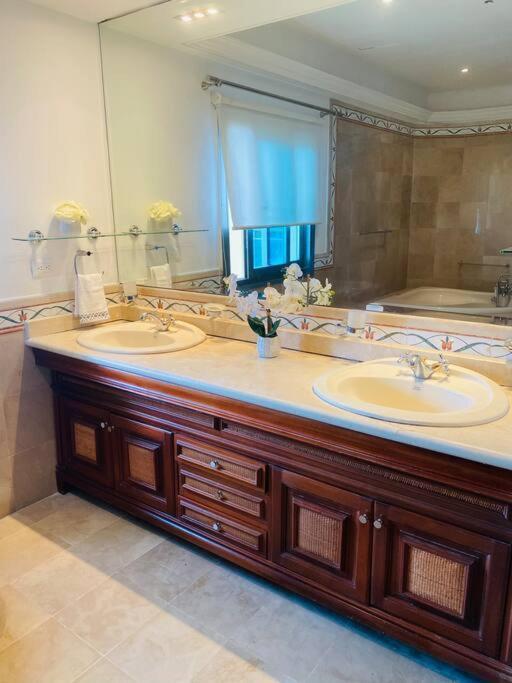 Malecon Vista Mar Habitacion Privada Larimar, 聖多明哥 外观 照片