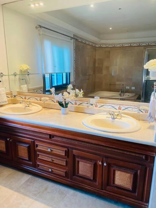 Malecon Vista Mar Habitacion Privada Larimar, 聖多明哥 外观 照片